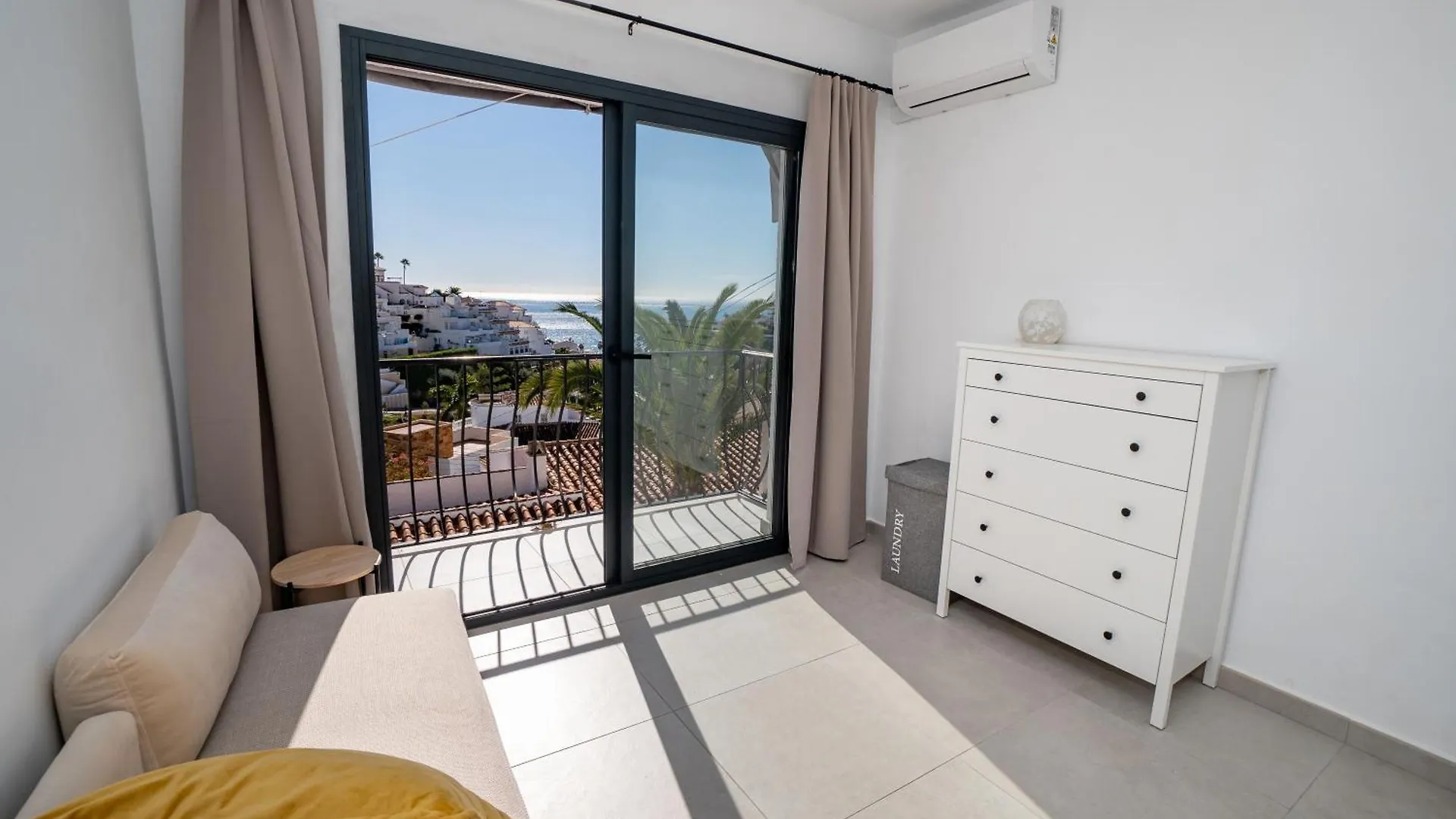 Lejlighed Los Almendros Nº5 Menyber Nerja Spanien